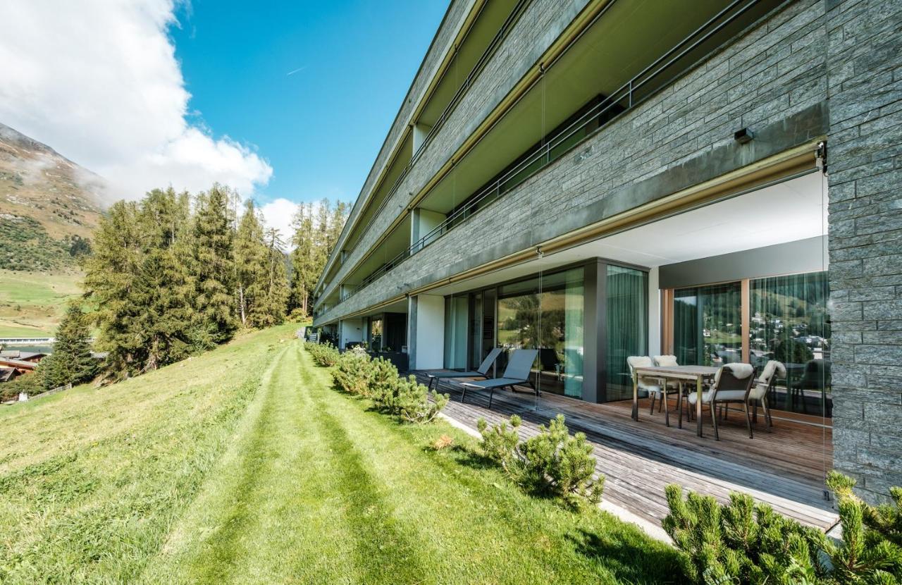 Luxury Panorama Apartment With Alpengold Spa Access Davos Exterior photo